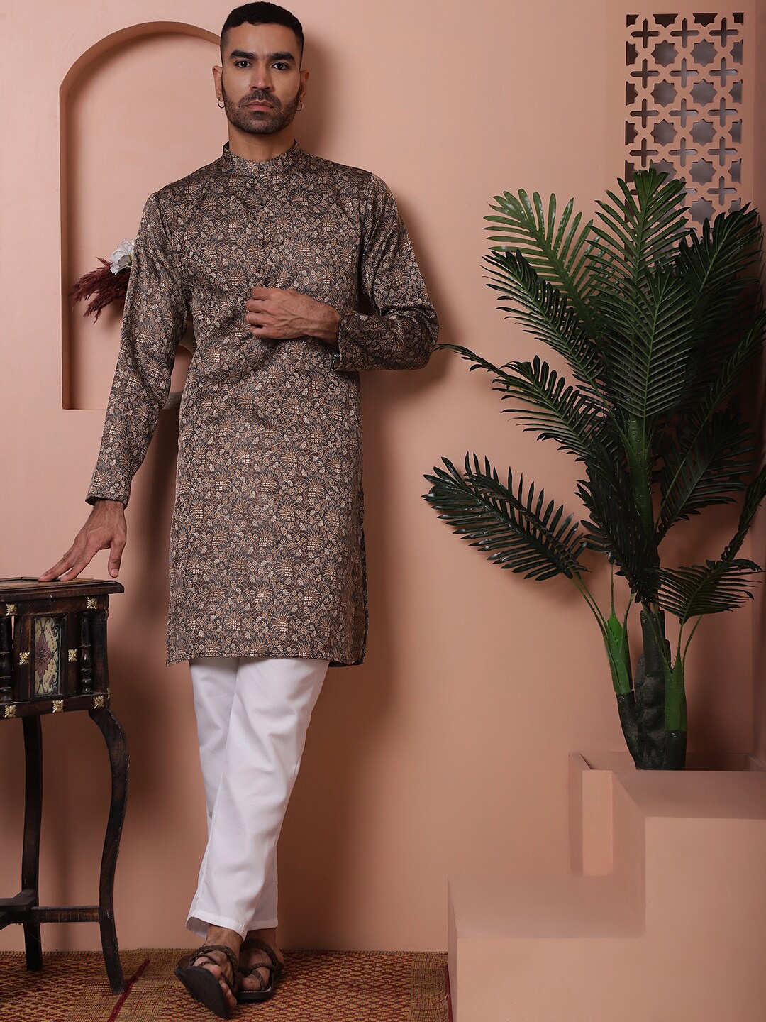 

Anouk Black Ethnic Motifs Woven Design Band Collar Straight Kurta with Pyjamas