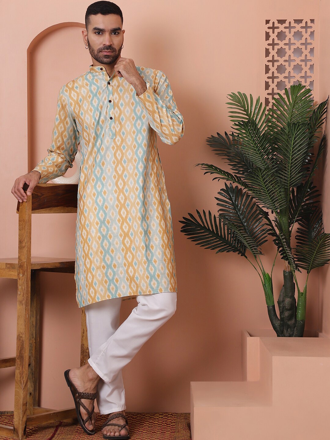 

Anouk Ethnic Motifs Printed Pure Cotton Straight Kurta With Pyjama, Yellow