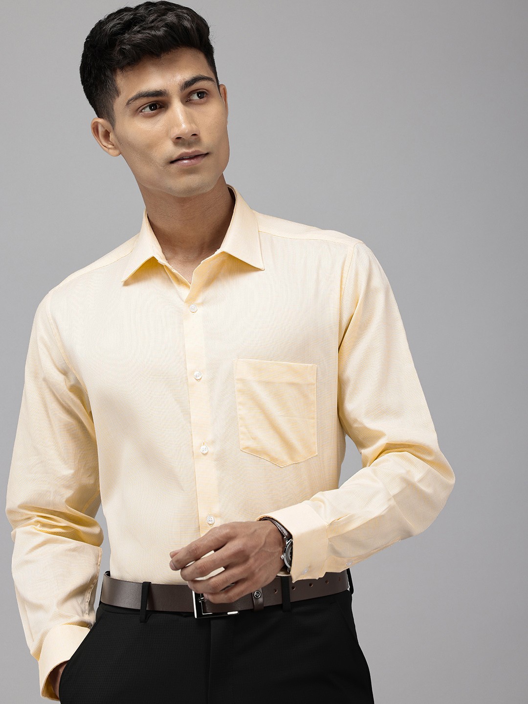 

Van Heusen Pure Cotton Custom Fit Self Design Opaque Formal Shirt, Yellow