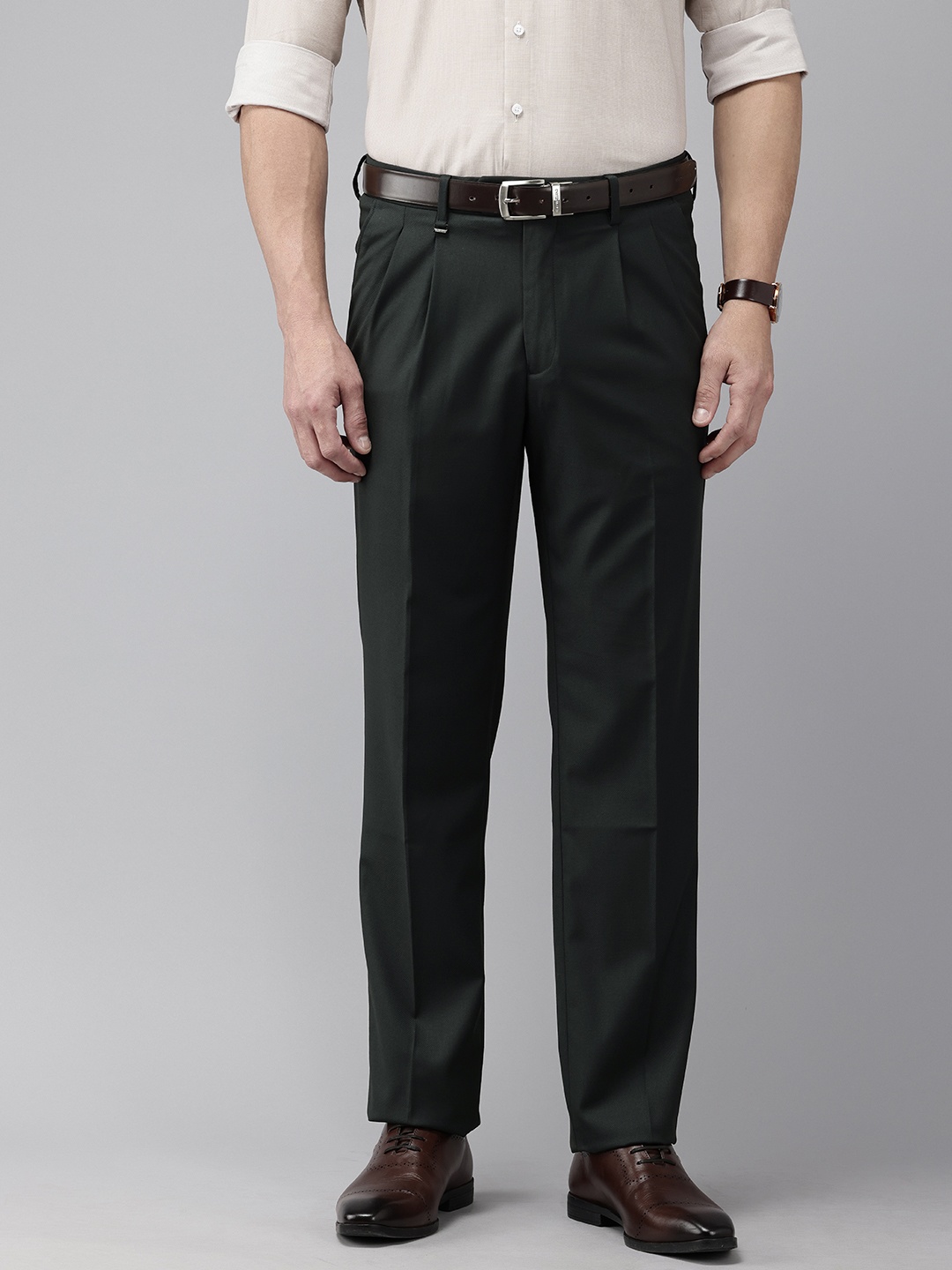 

Van Heusen Men Textured Custom Fit Formal Trousers, Green