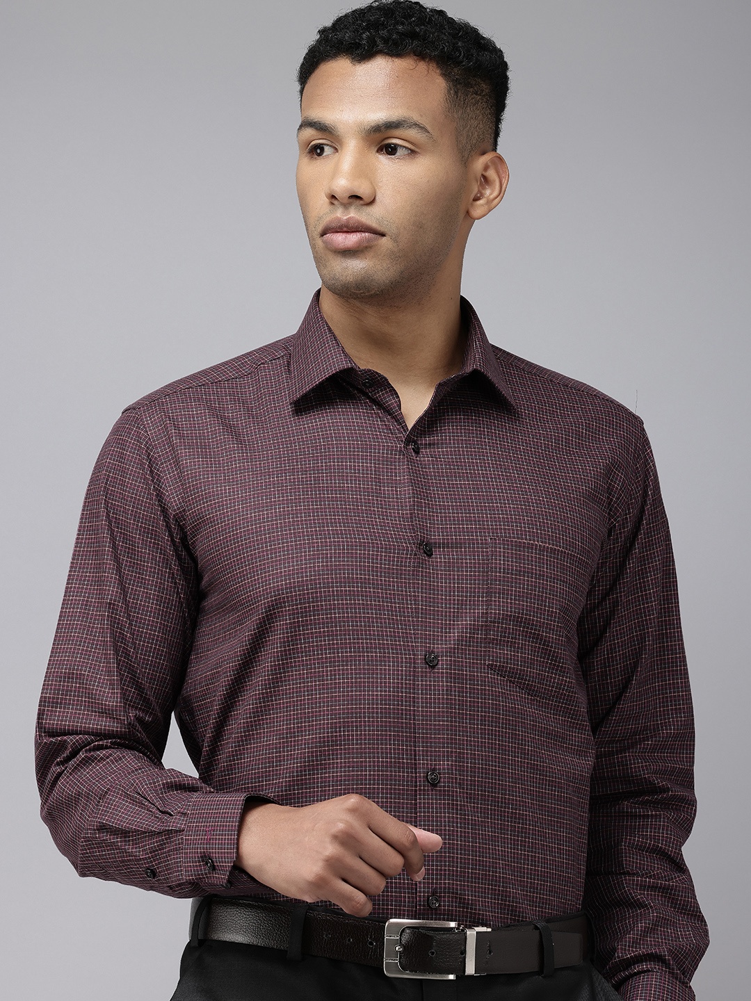 

Van Heusen Pure Cotton Custom Fit Grid Tattersall Checks Opaque Formal Shirt, Coffee brown