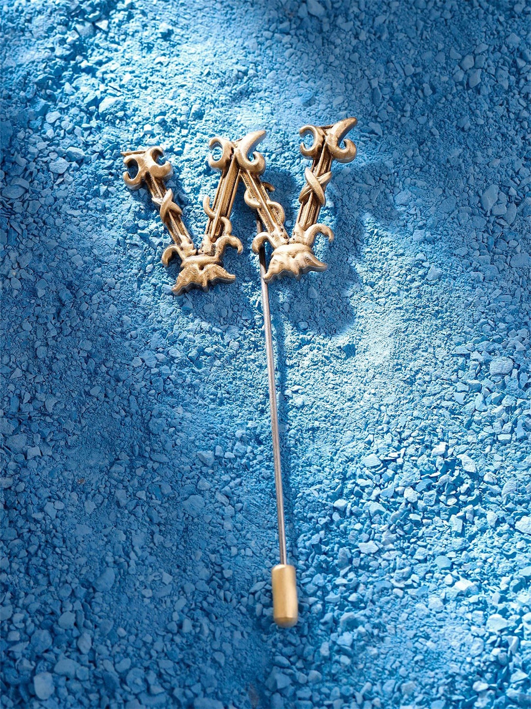 

RAMO Boys Wonderful W Lapel Pin, Gold