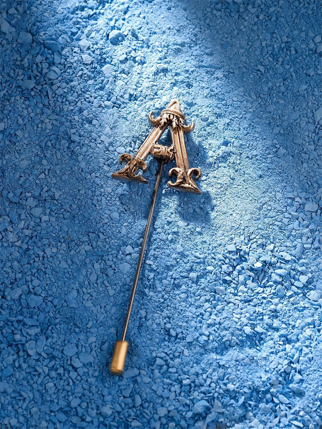 

RAMO Boys Amazing A Lapel Pin, Gold