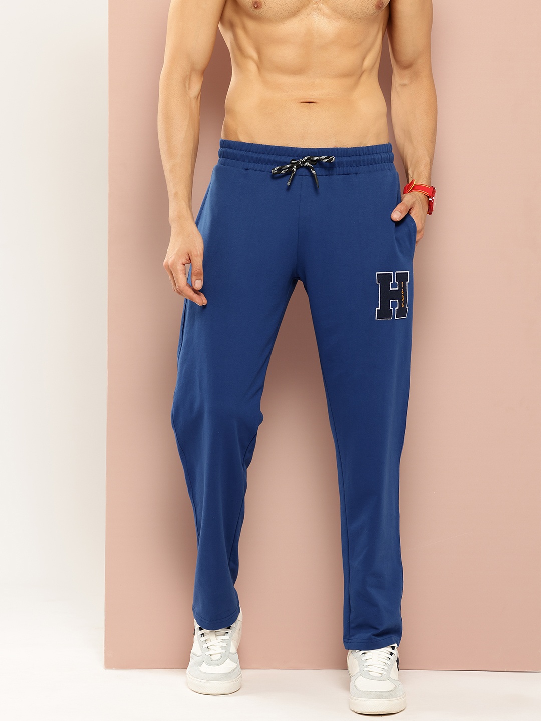 

Harvard Men Applique Detail Regular Fit Track Pants, Blue