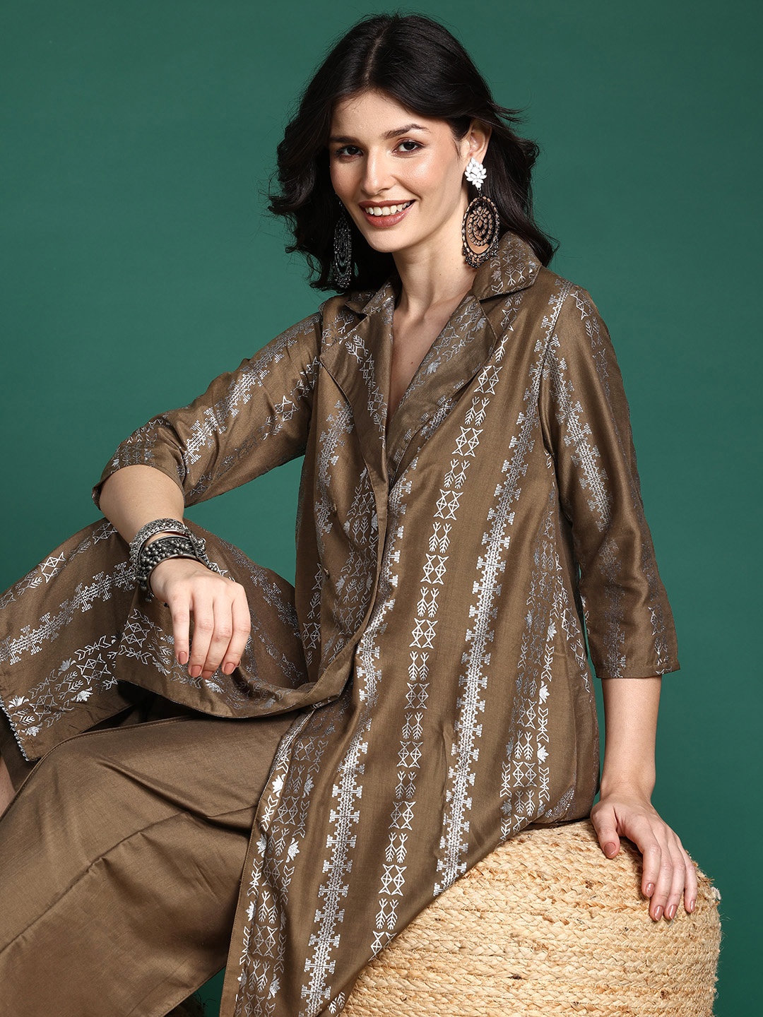 

Sangria Foil Print Front Slit Kurta with Palazzos, Green