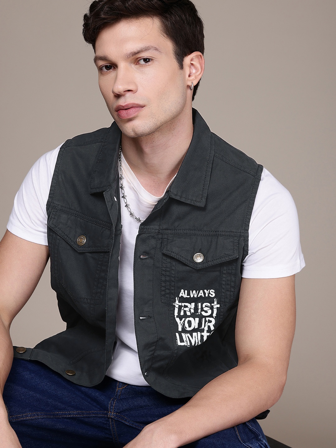 

The Roadster Life Co. Sleeveless Pure Cotton Denim Jacket, Black