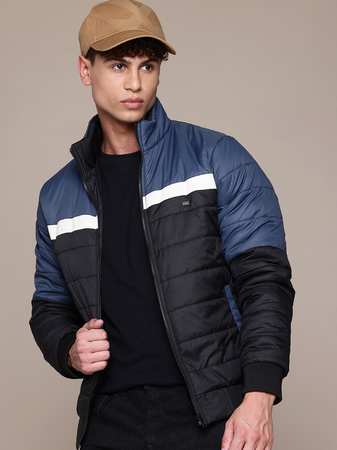 

The Roadster Lifestyle Co. Colourblocked Padded Jacket, Black