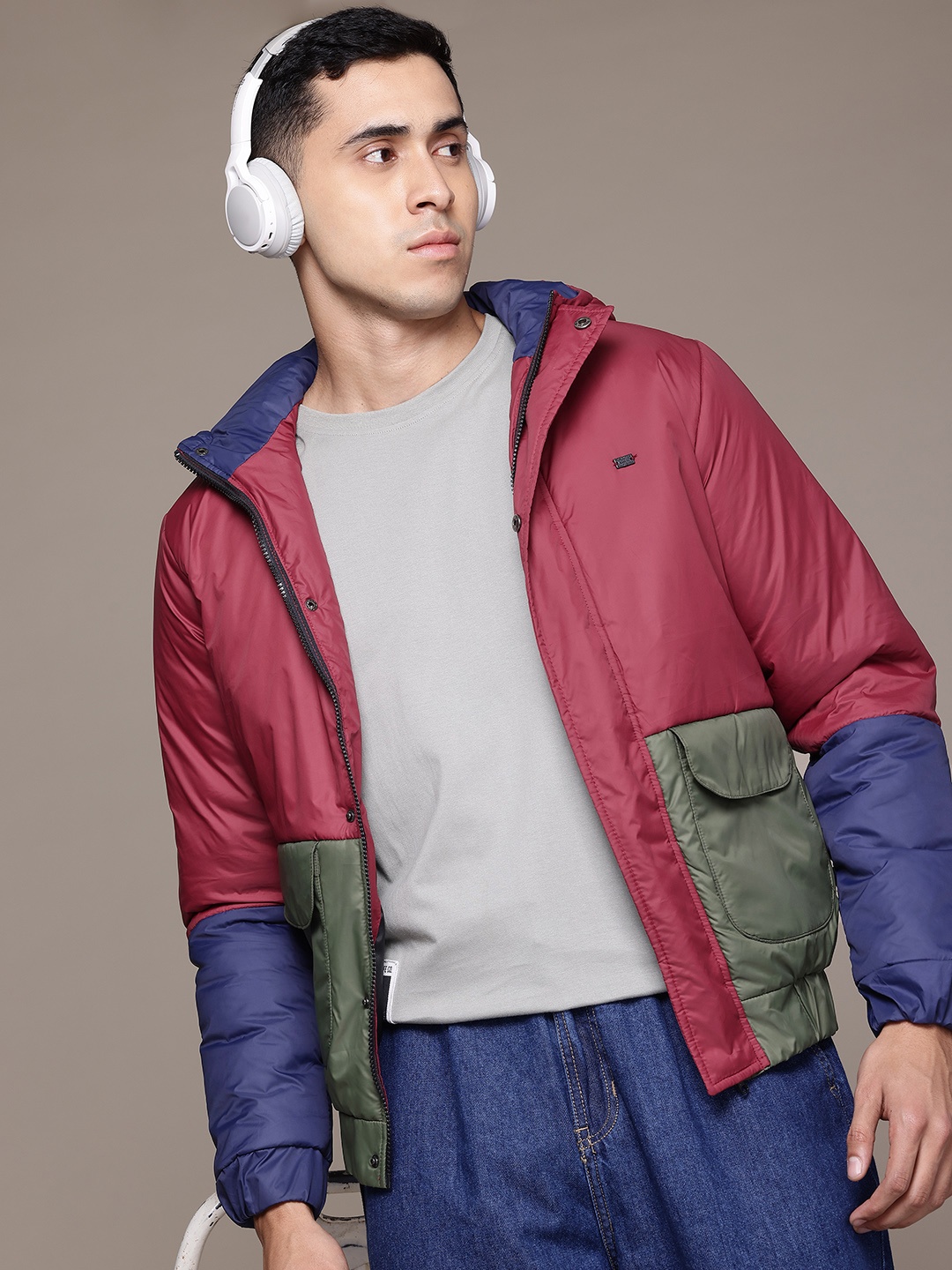 

The Roadster Lifestyle Co. Men Colourblocked Padded Jacket, Maroon