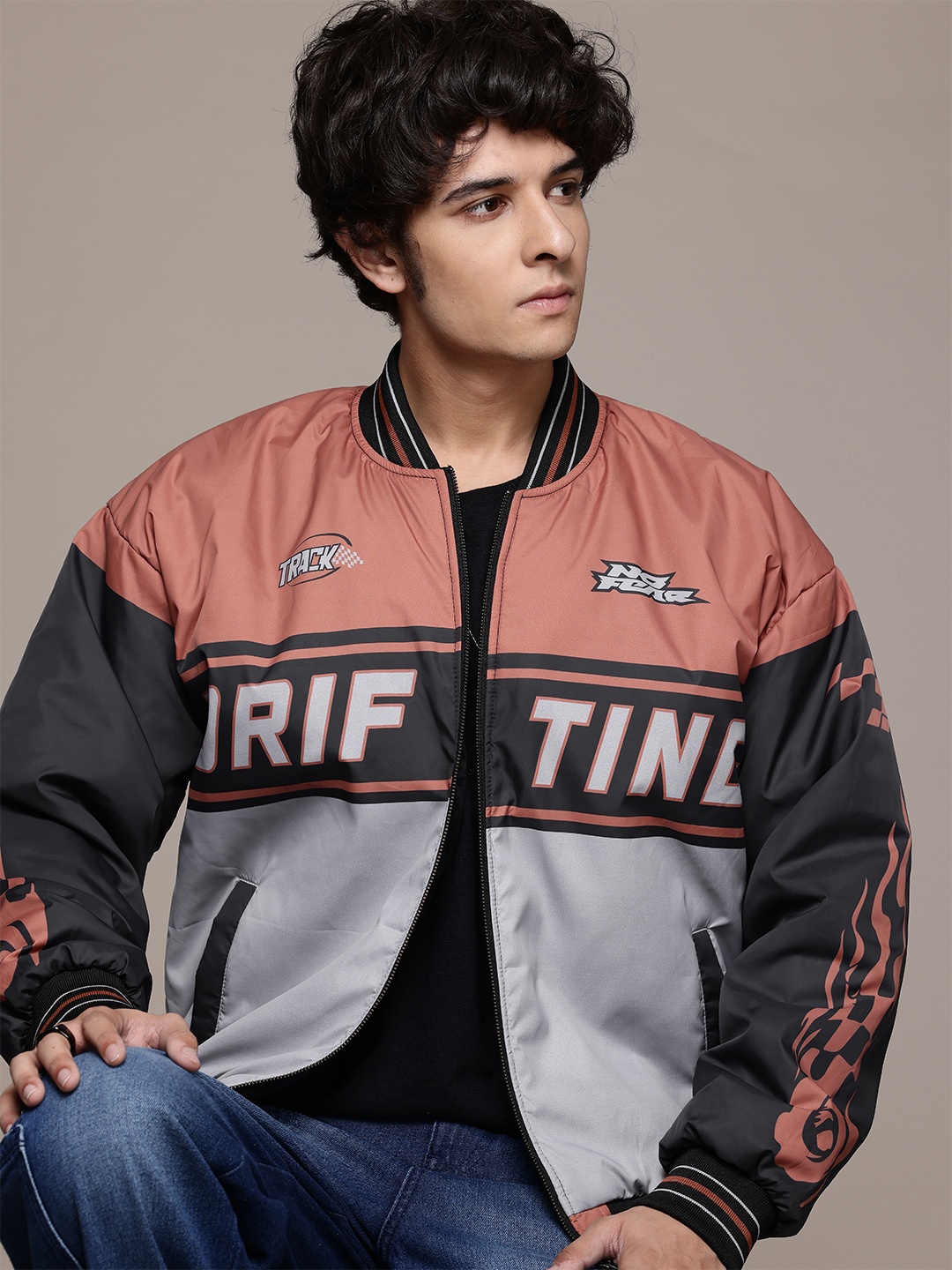 The Roadster Lifestyle Co. Men Bomber Jacket, Grey