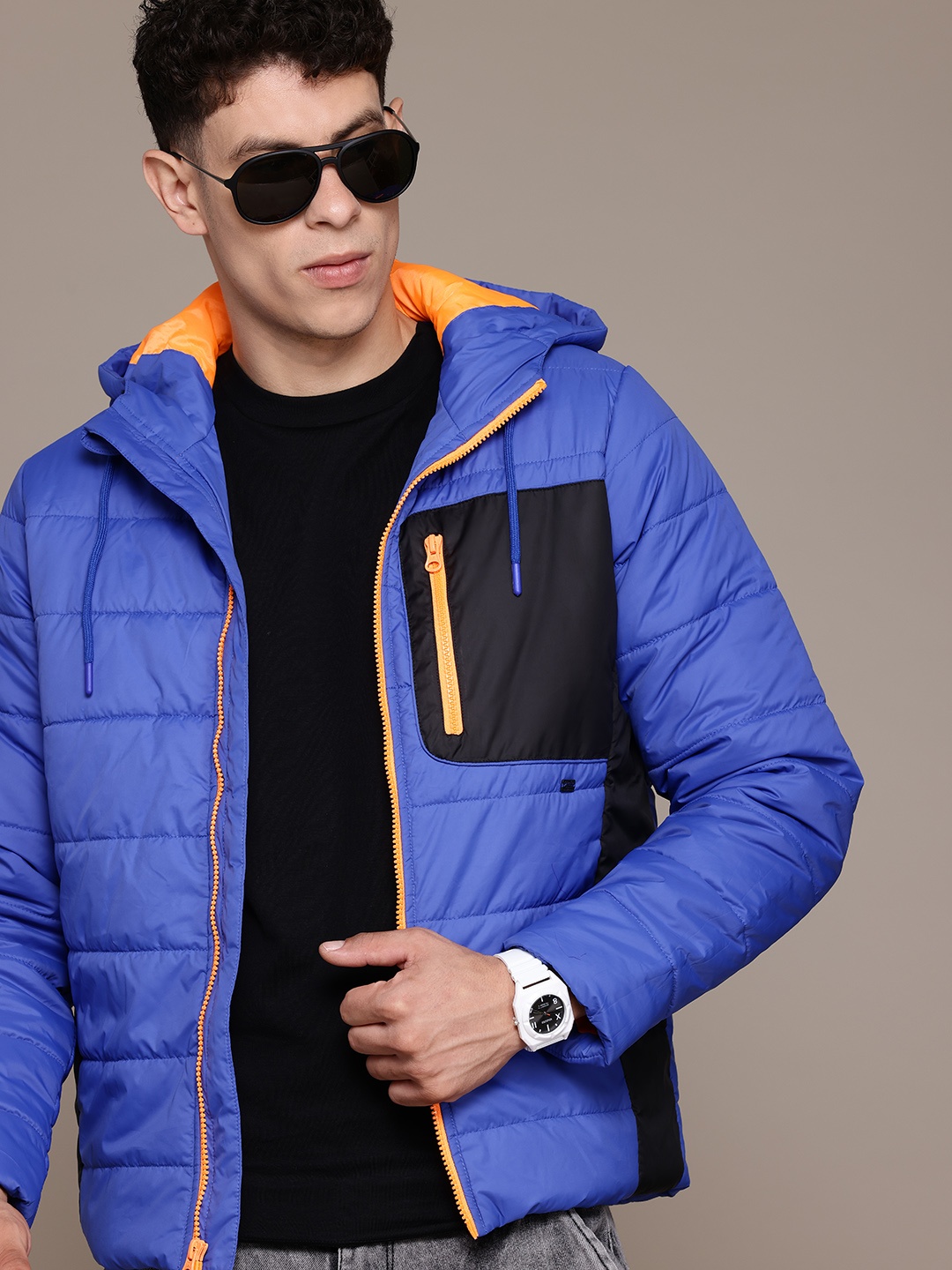 

The Roadster Lifestyle Co. Colourblocked Padded Jacket, Blue