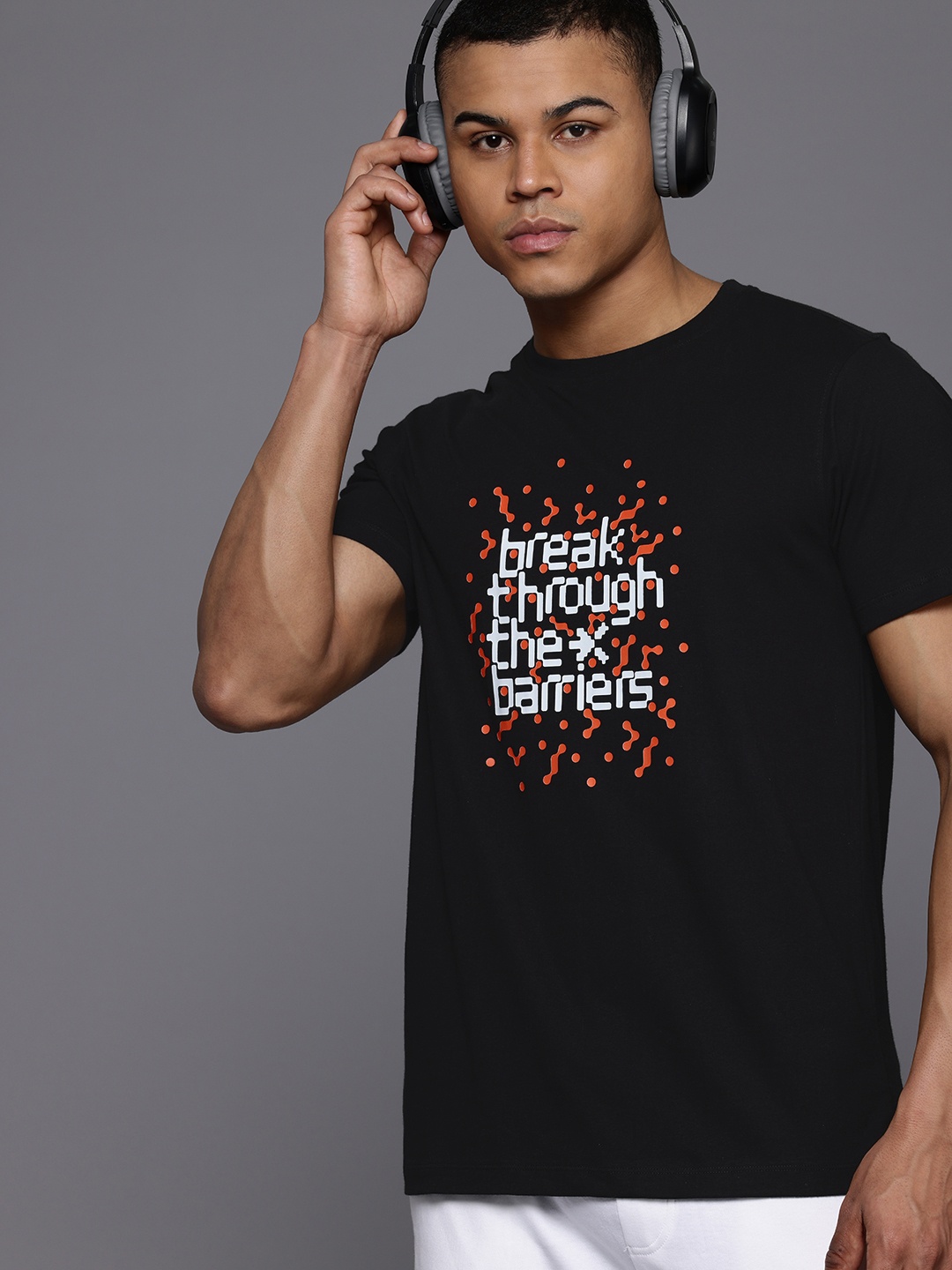 

HRX by Hrithik Roshan Printed Pure Cotton Casual T-shirt, Black