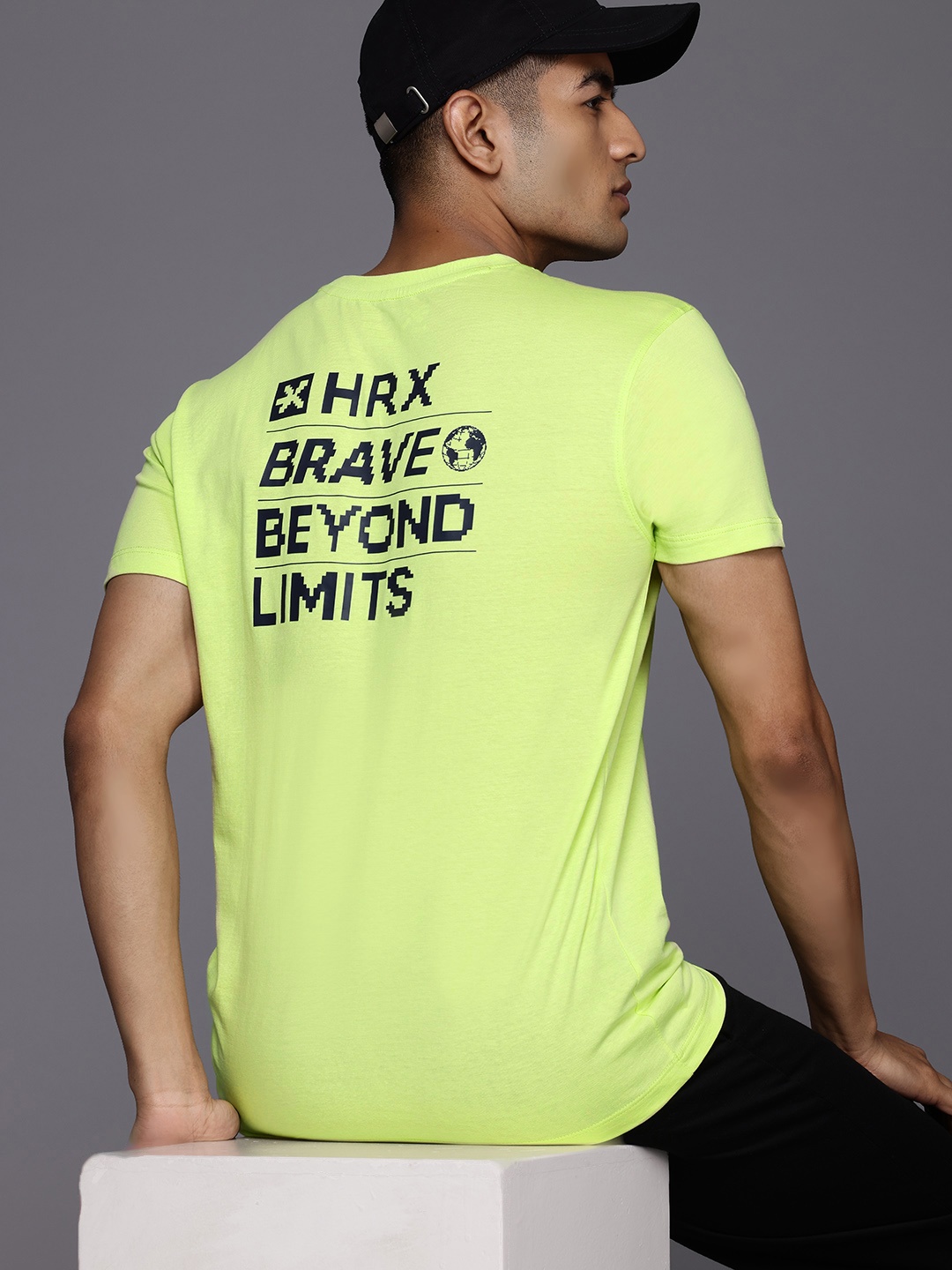 

HRX by Hrithik Roshan Typography Printed Pure Cotton T-shirt, Lime green