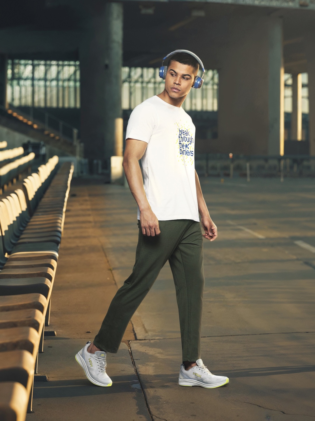 

HRX by Hrithik Roshan Printed Pure Cotton Casual T-shirt, White