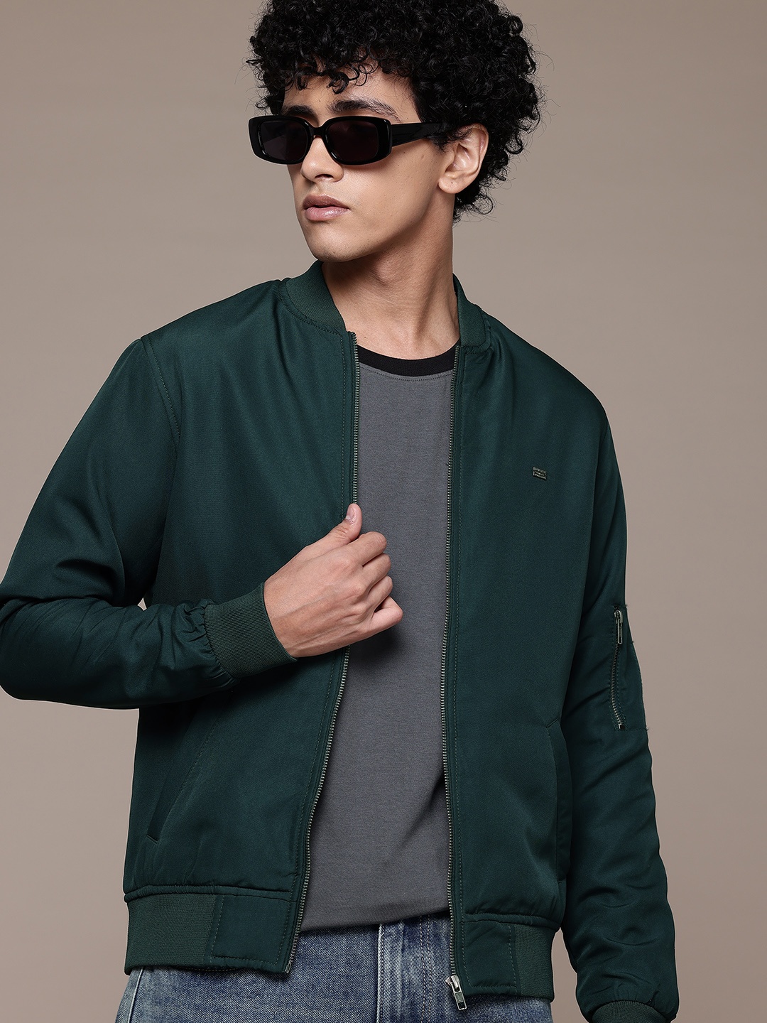 

The Roadster Lifestyle Co. Full Sleeves Bomber Jacket, Green