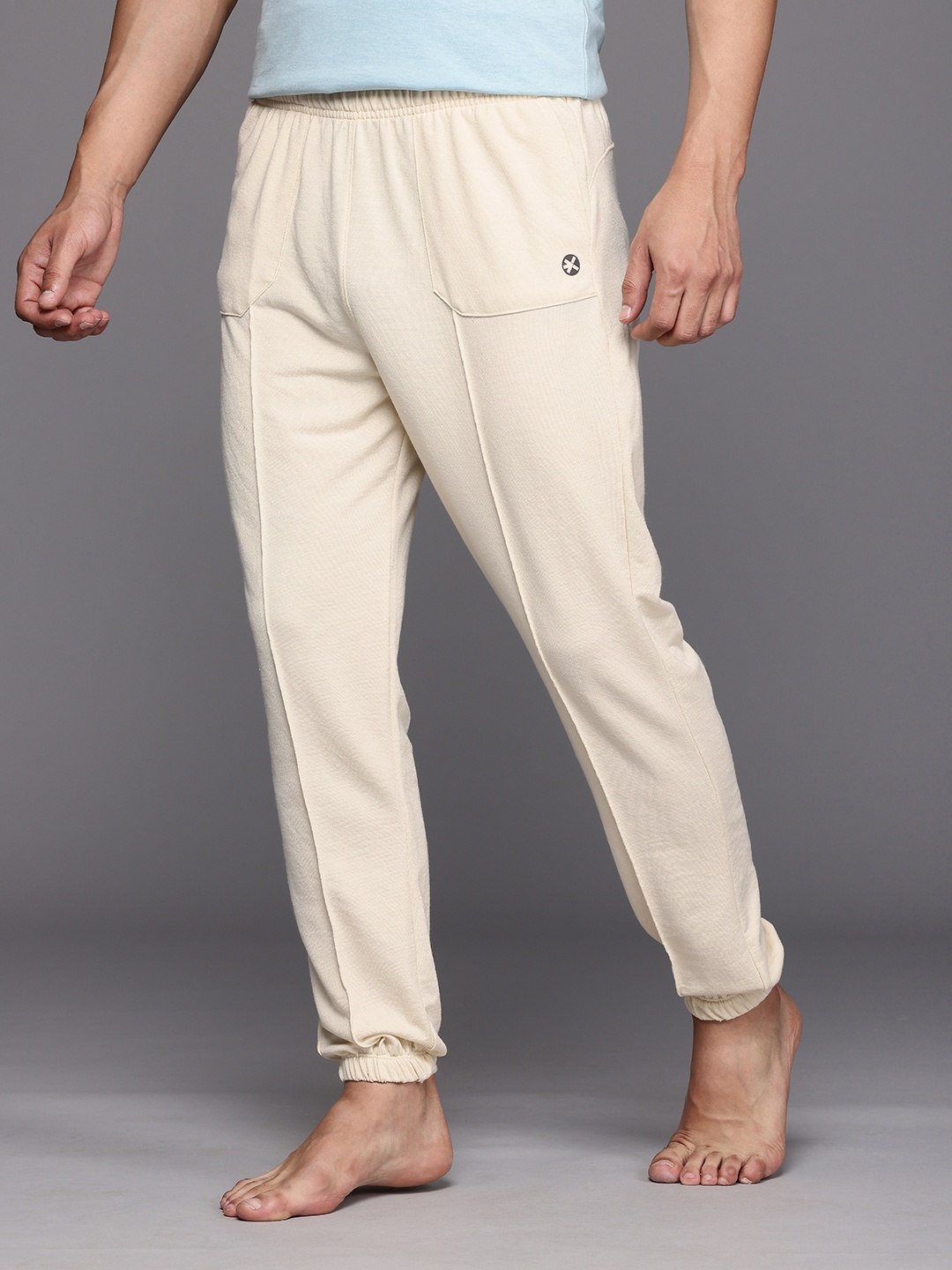 

HRX by Hrithik Roshan Men Mid-Rise Yoga Joggers, Beige