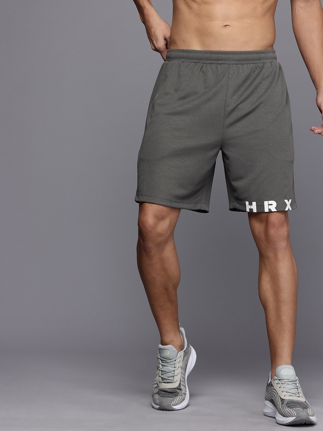 

HRX by Hrithik Roshan Men Sculptflex Self-Design Rapid-Dry Training Shorts, Grey