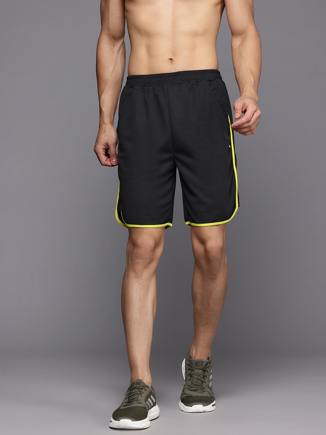 

HRX by Hrithik Roshan Men Striped Detail Rapid-Dry Training Shorts, Black