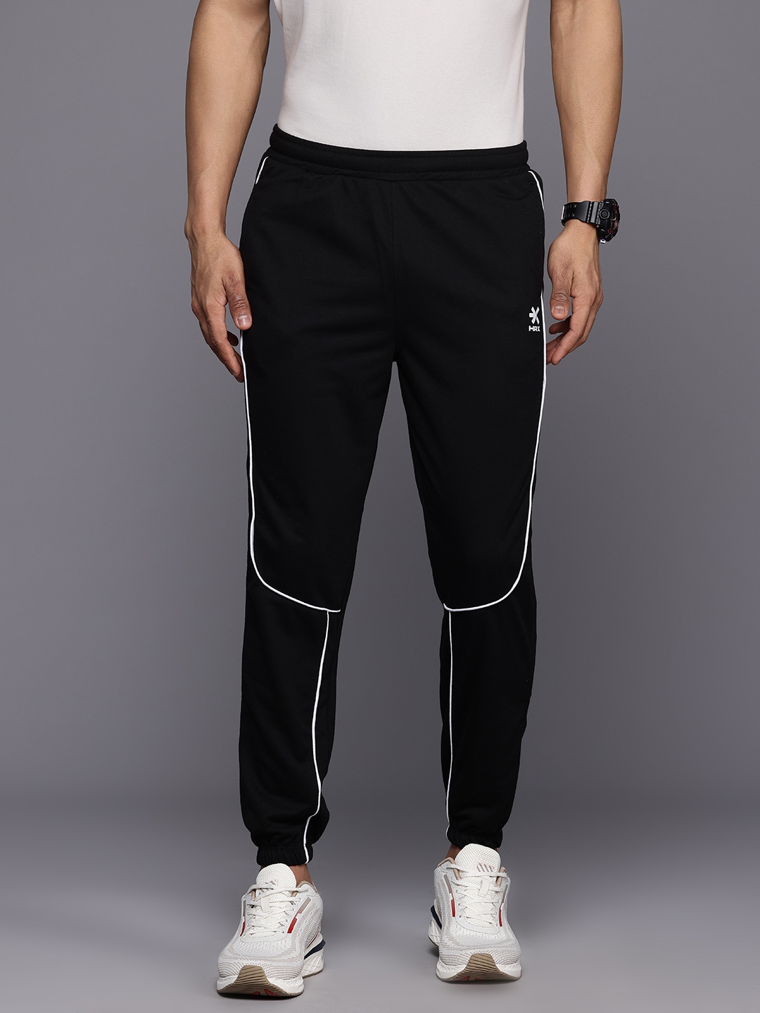 

HRX by Hrithik Roshan Men Panelled Lifestyle Joggers, Black
