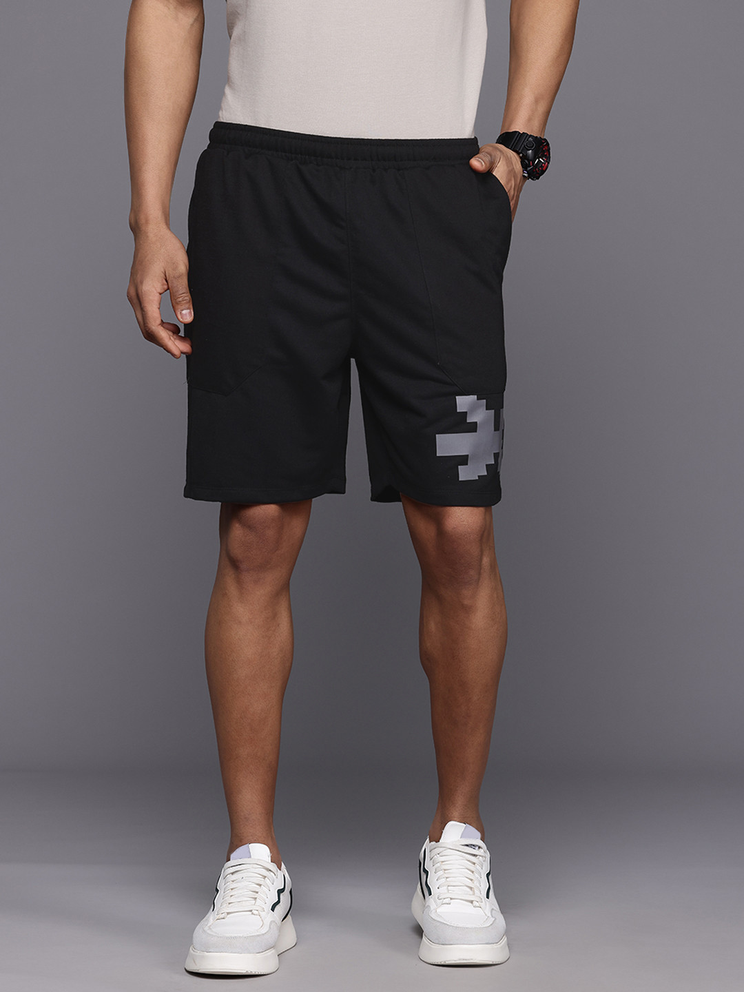 

HRX by Hrithik Roshan Men Lifestyle Shorts, Black