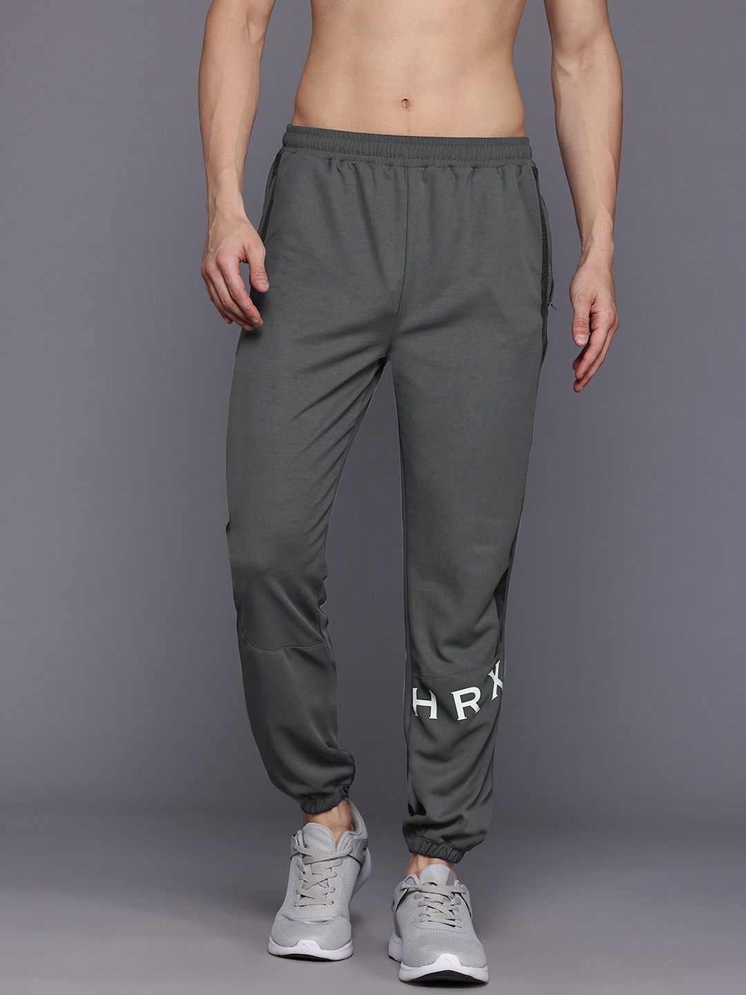 

HRX by Hrithik Roshan Men Rapid-Dry Training Joggers, Grey