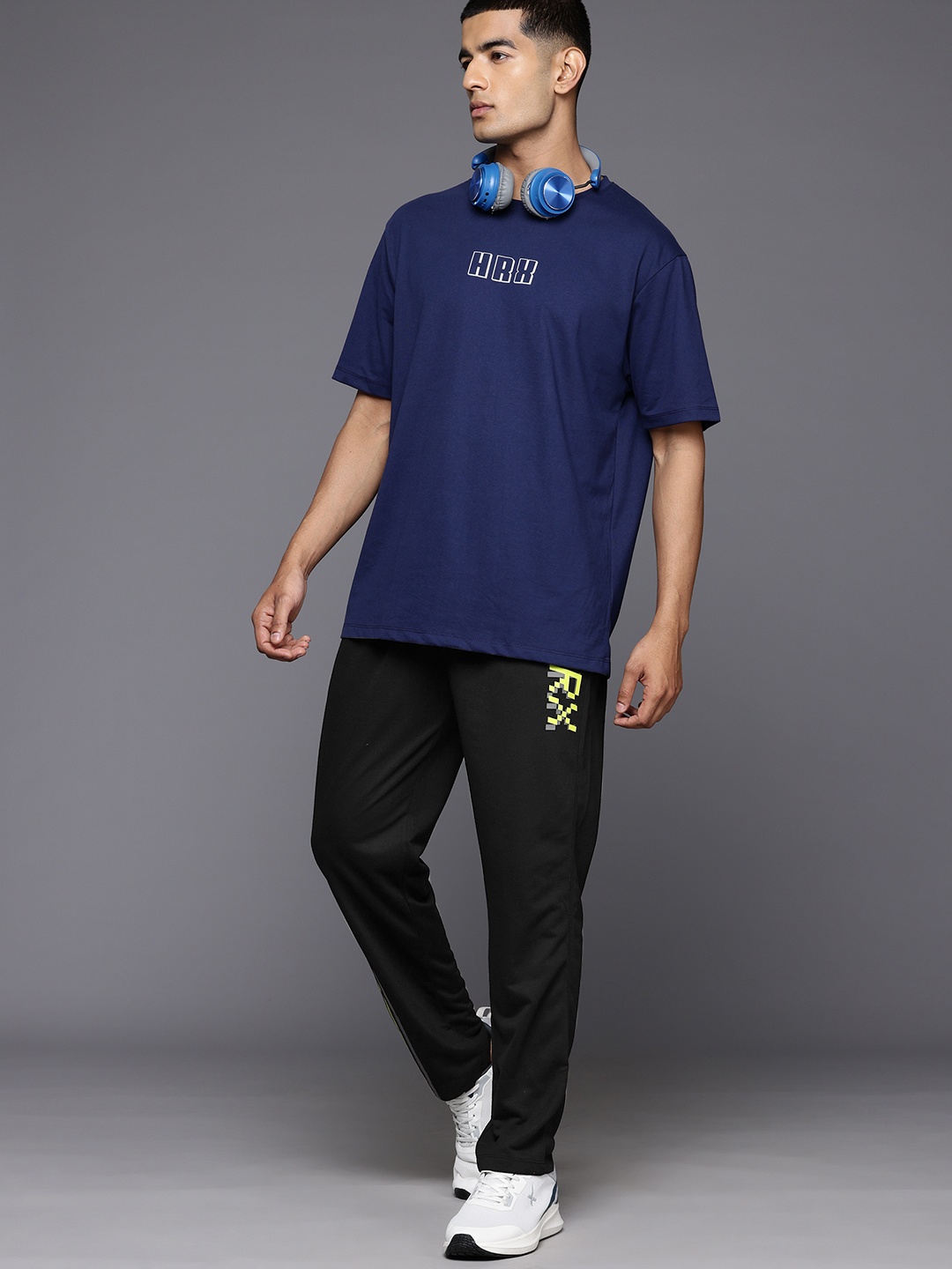

HRX by Hrithik Roshan Men Lifestyle Trackpants, Black