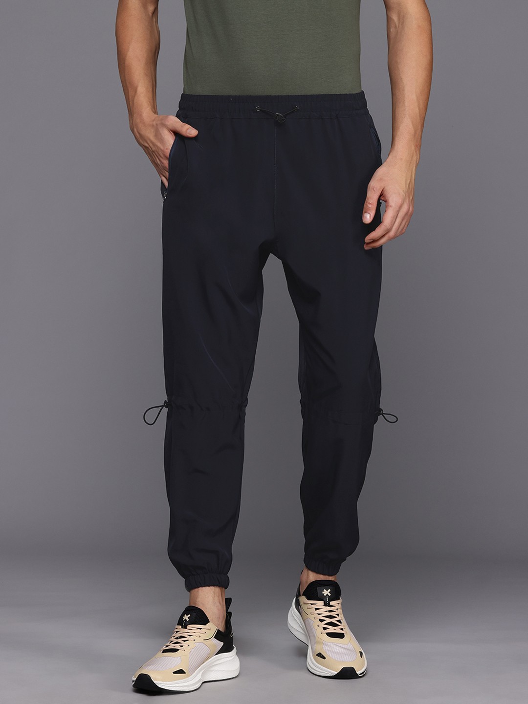 

HRX by Hrithik Roshan Men Toggle Detail Training Track Pants, Navy blue