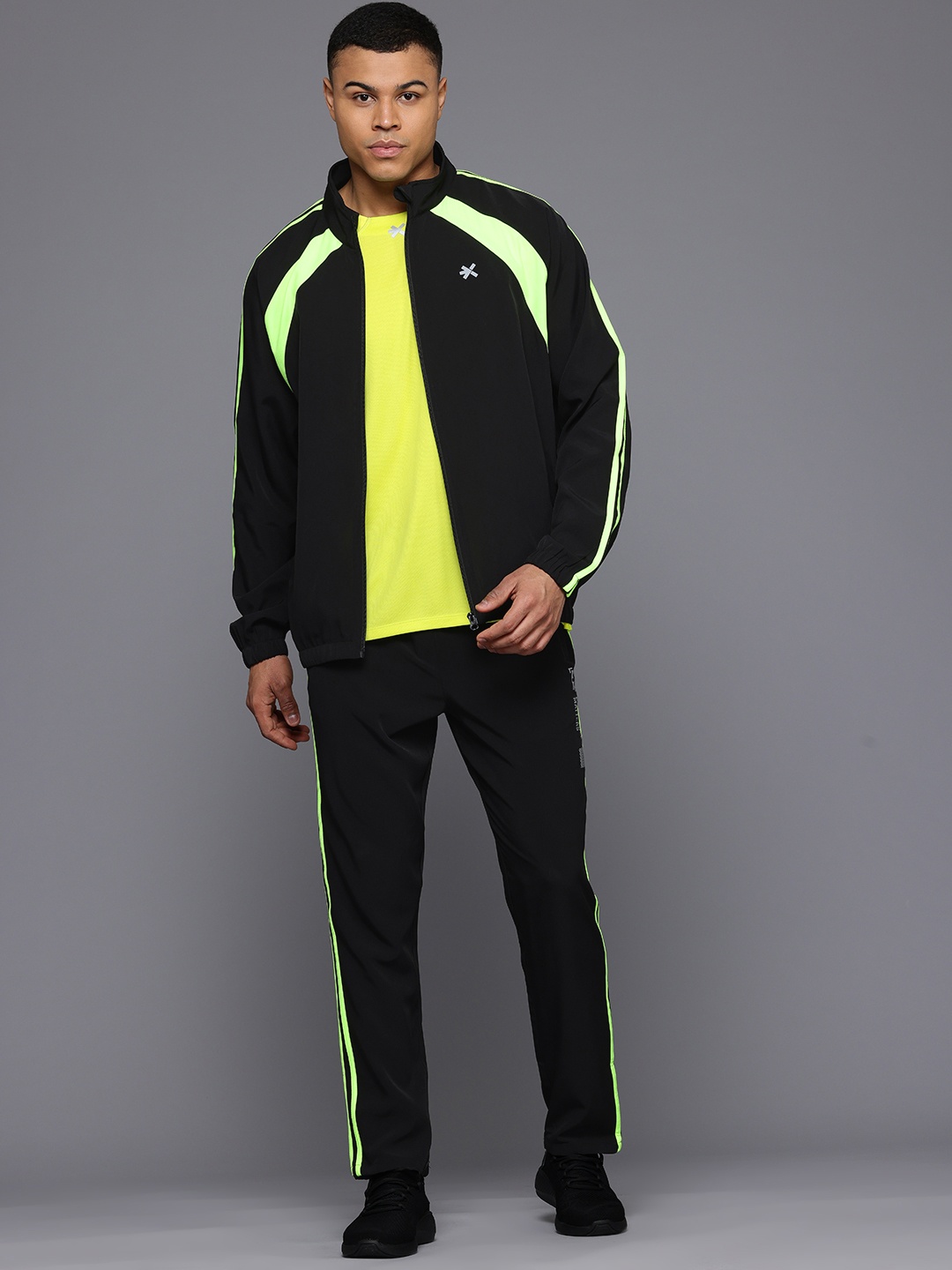 

HRX by Hrithik Roshan Men Rapid-Dry Running Tracksuit, Black