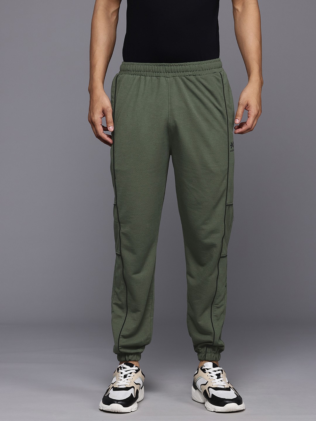 

HRX by Hrithik Roshan Paneled Lifestyle Joggers, Olive
