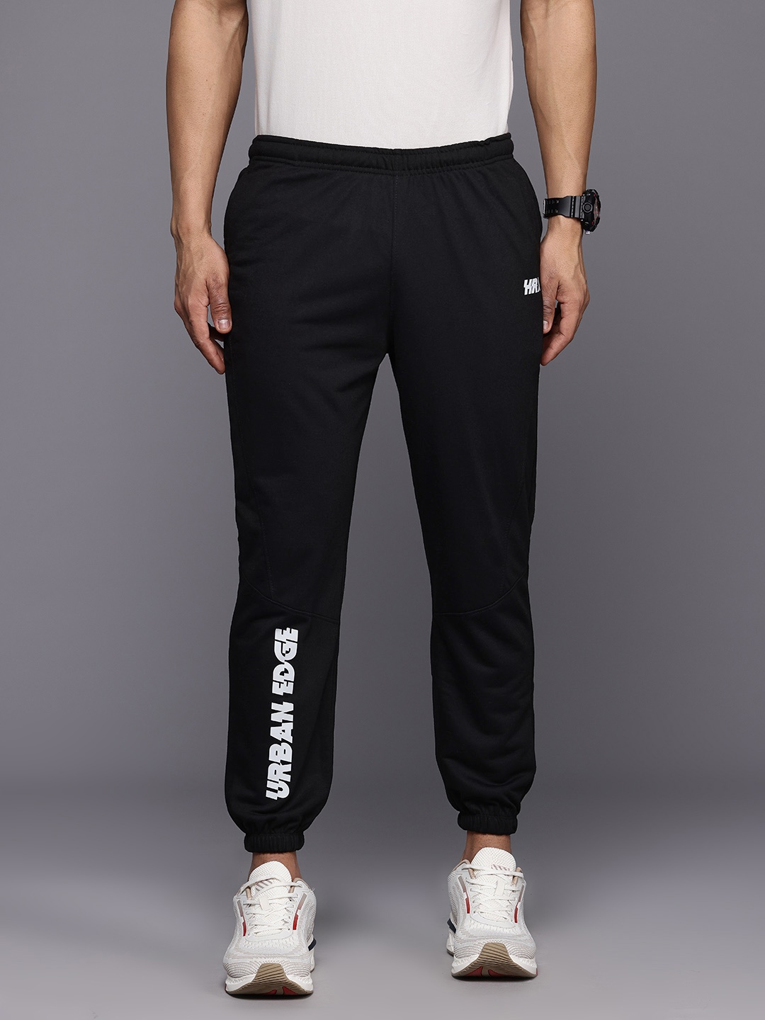 

HRX by Hrithik Roshan Men Panelled Lifestyle Joggers, Black