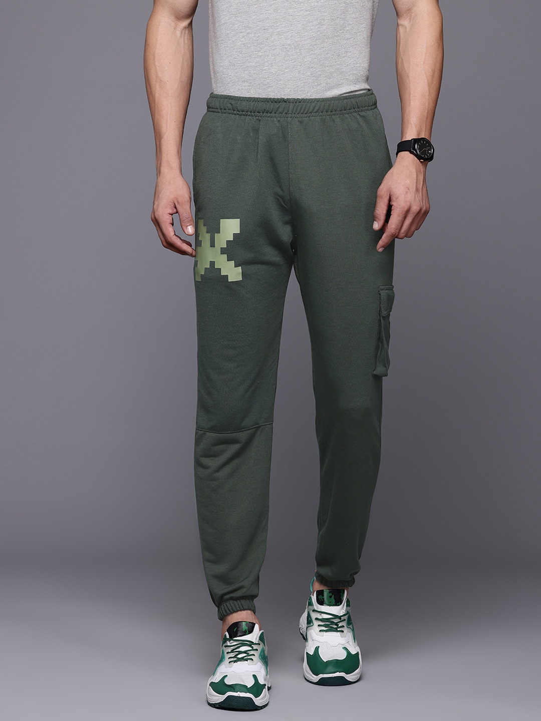 

HRX by Hrithik Roshan Men Printed Lifestyle Joggers, Olive