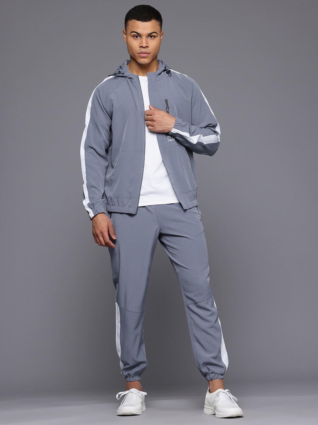 

HRX by Hrithik Roshan Men Rapid-Dry Training Tracksuit, Grey