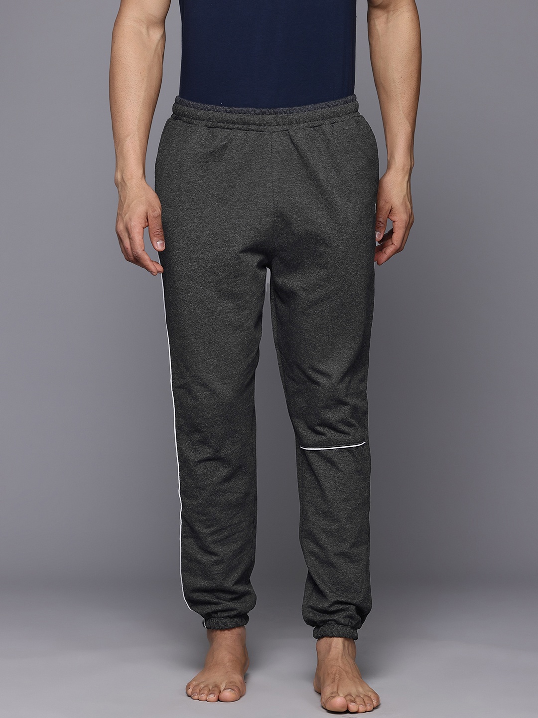

HRX by Hrithik Roshan Men Yoga Joggers, Charcoal