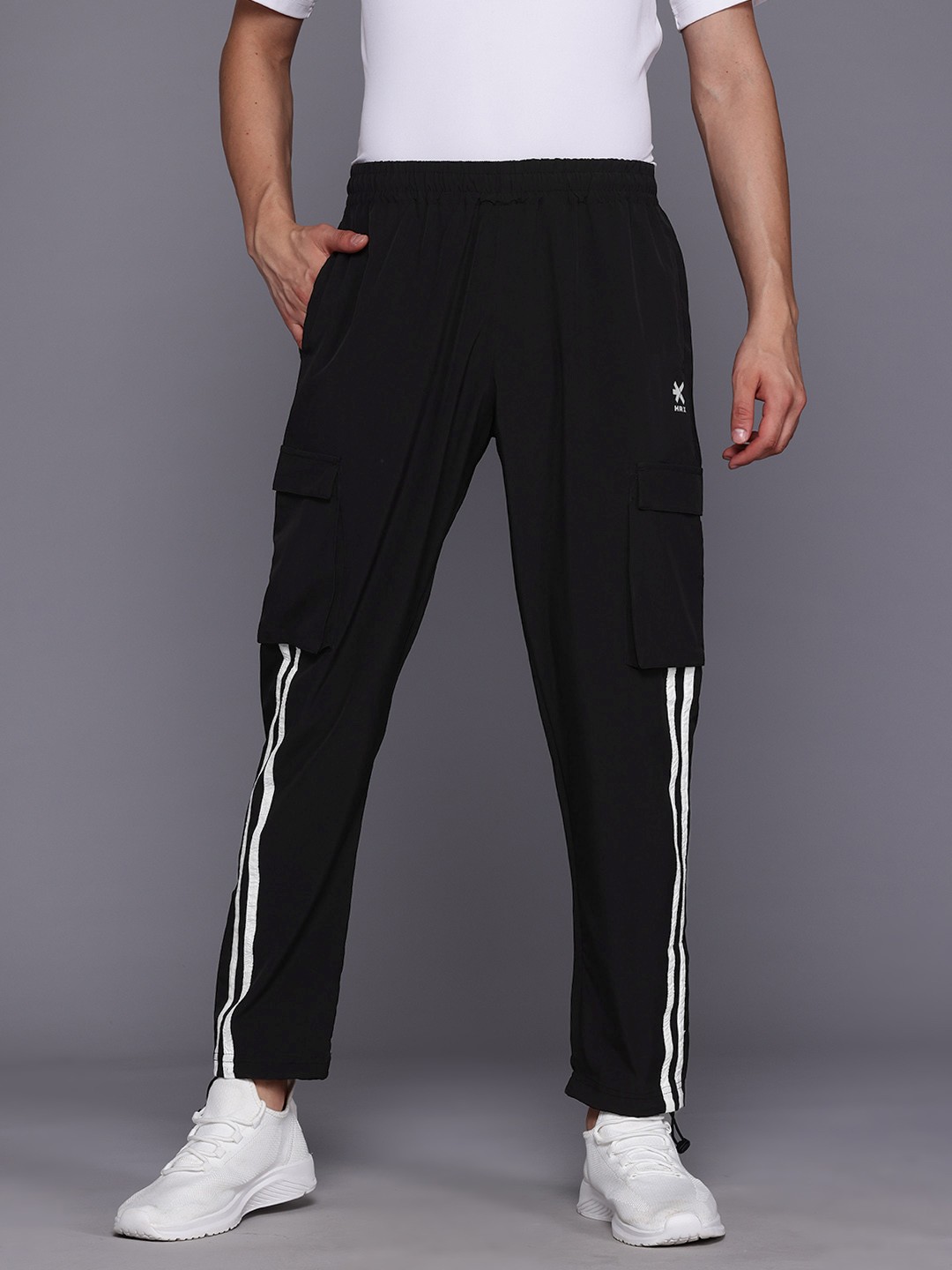 

HRX by Hrithik Roshan Men Side Striped Jogger-Style Trackpants, Black