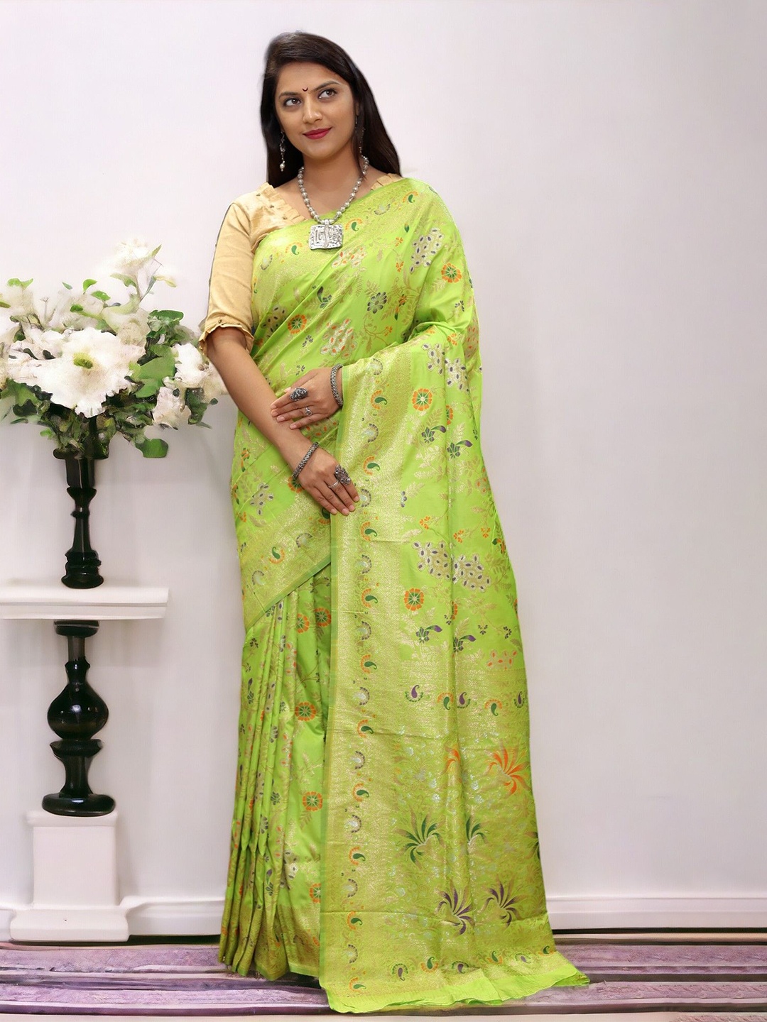 

Vastrasky Global Ethnic Motifs Zari Saree, Green