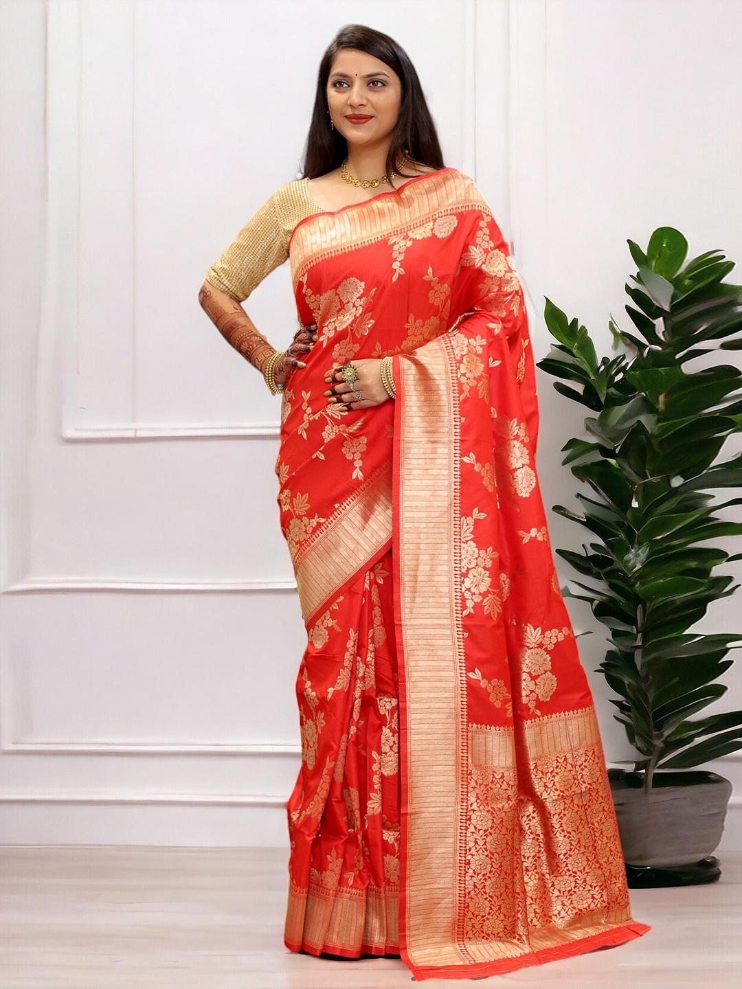 

Vastrasky Global Woven Design Zari Art Silk Saree, Red