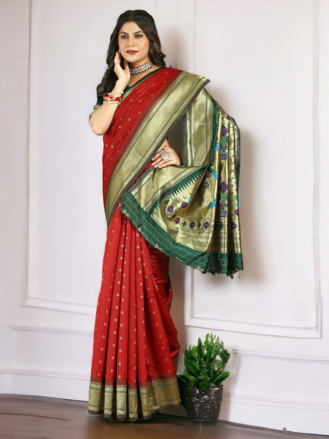 

Vastrasky Global Woven Design Zari Saree, Rust