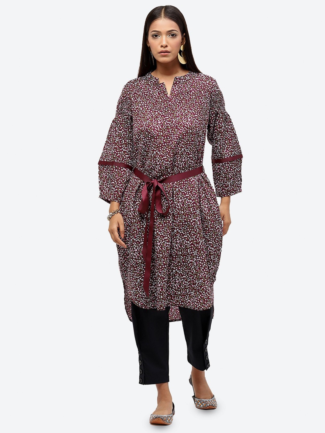 

Baawri Abstract Printed Mandarin Collar Straight A-Line Dress, Maroon