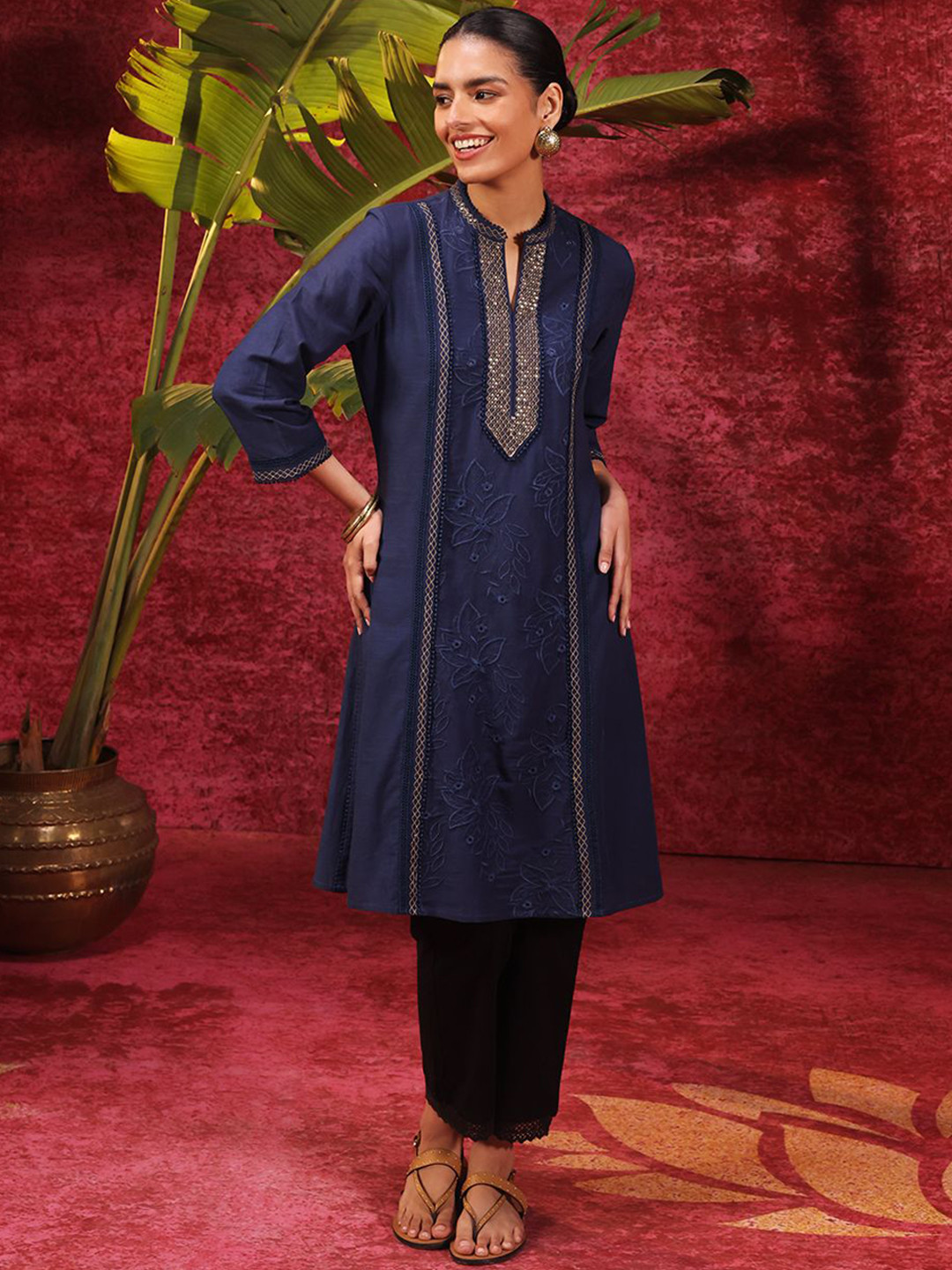 

Lakshita Floral Embroidered Panelled Kurta with Trouser, Navy blue