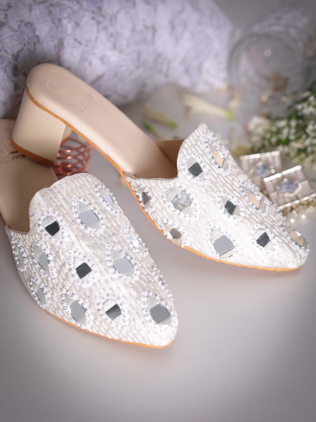 

GLAM STORY Embellished Pointed Toe Block Heeled Mules, White