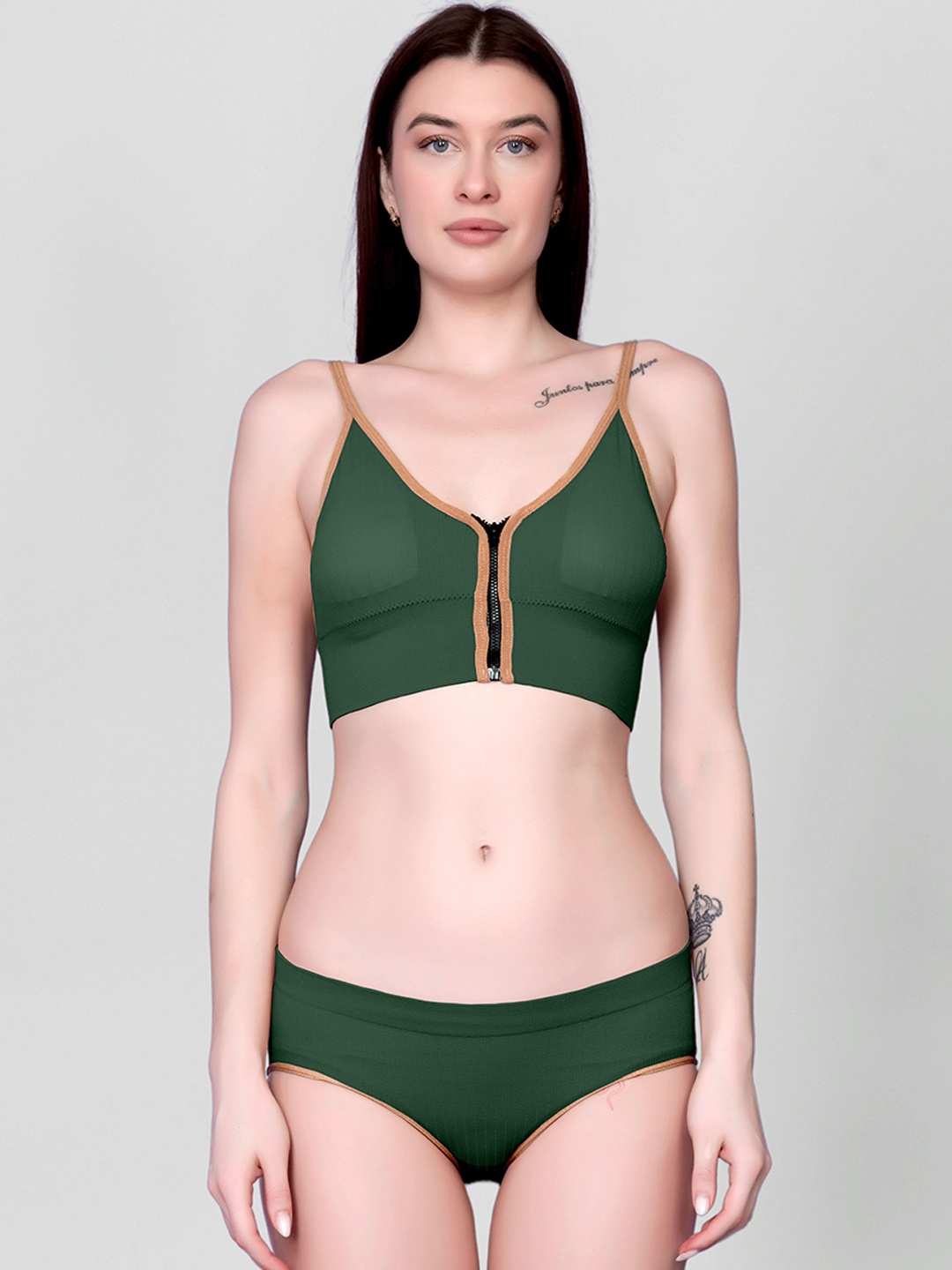 

Gopalvilla Full-Coverage Lightly Padded Lingerie Set, Green