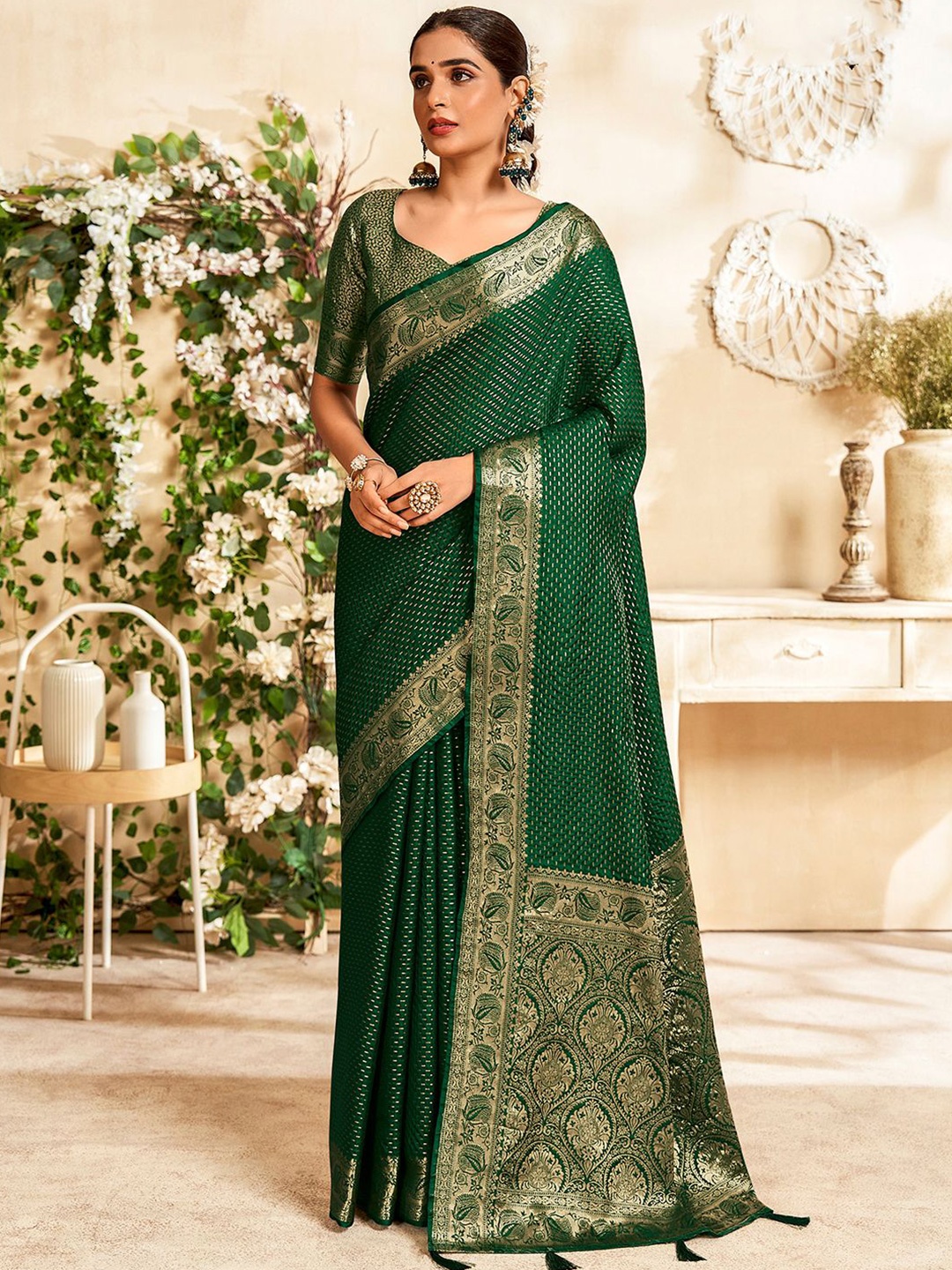 

Satrani Zari Banarasi Saree, Green