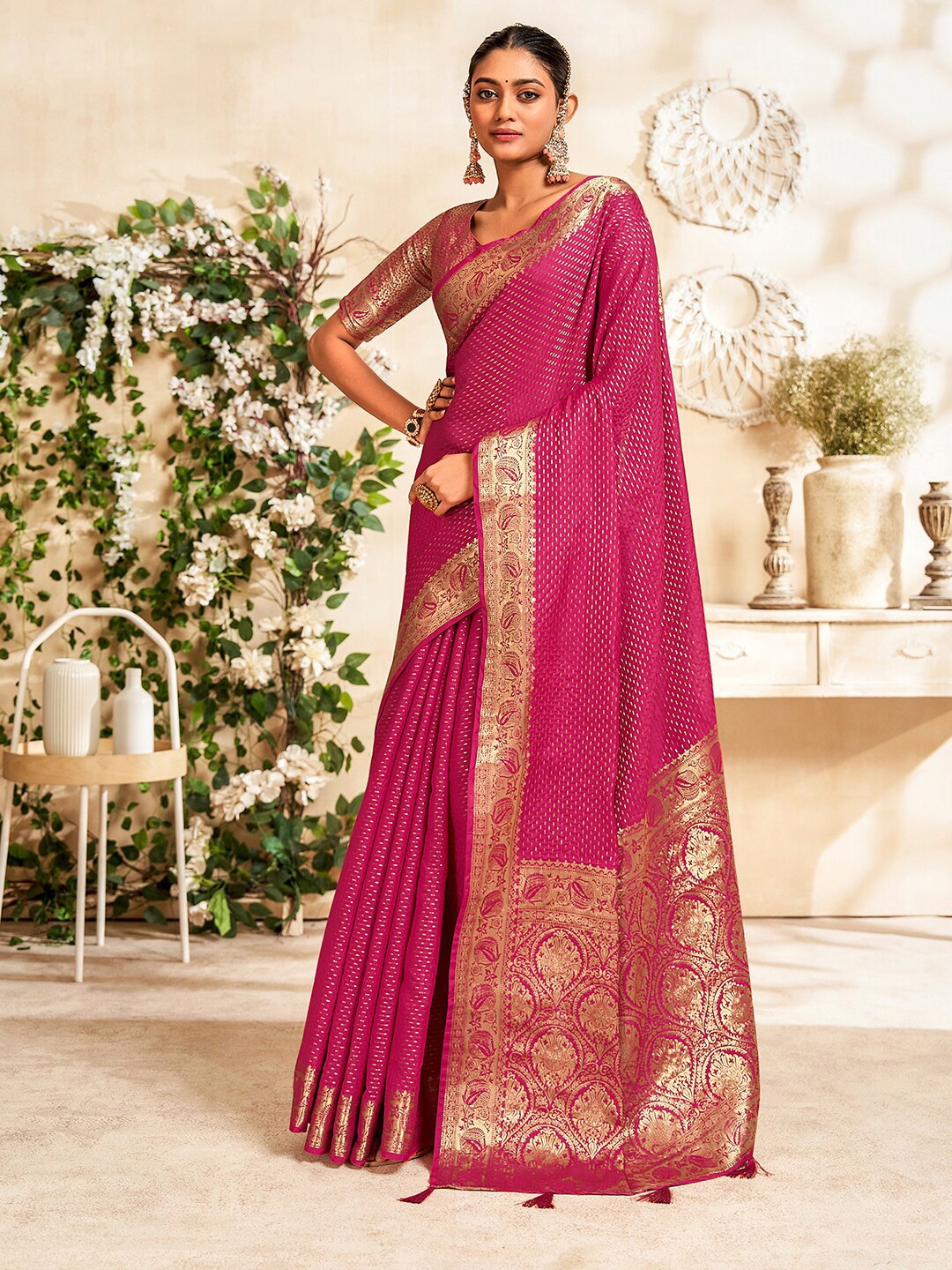 

Satrani Ethnic Motifs Zari Banarasi Saree, Pink