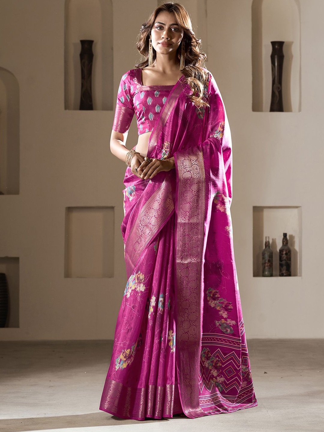 

Satrani Floral Zari Saree, Pink