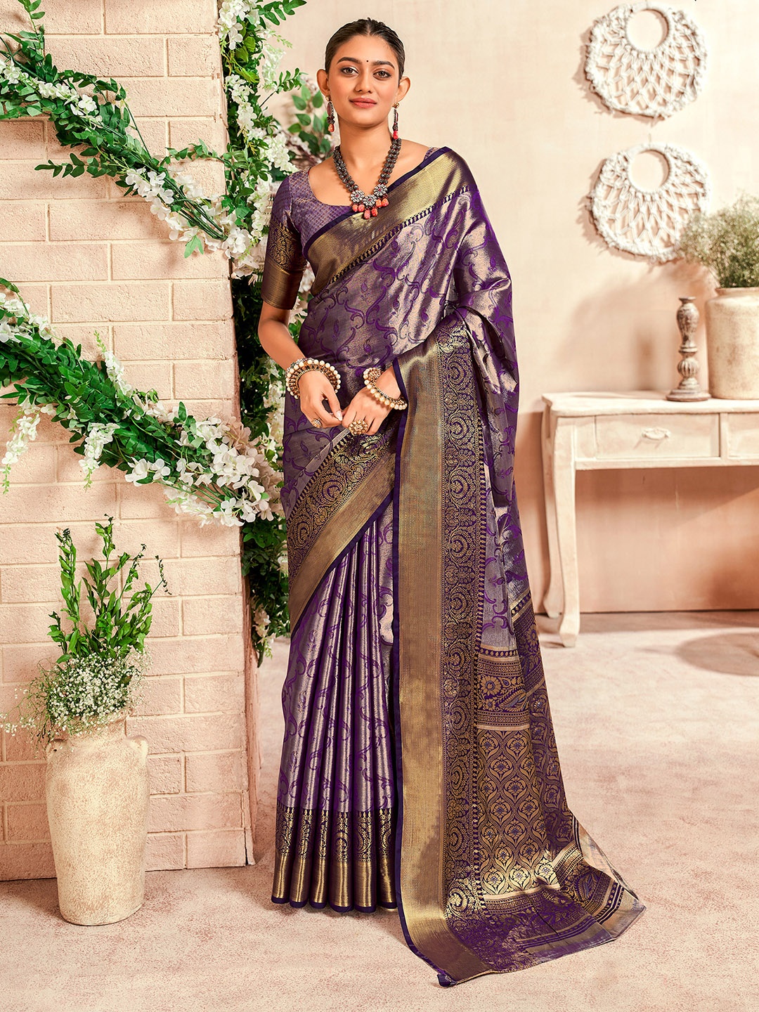 

Satrani Woven Design Zari Pure Georgette Banarasi Saree, Purple