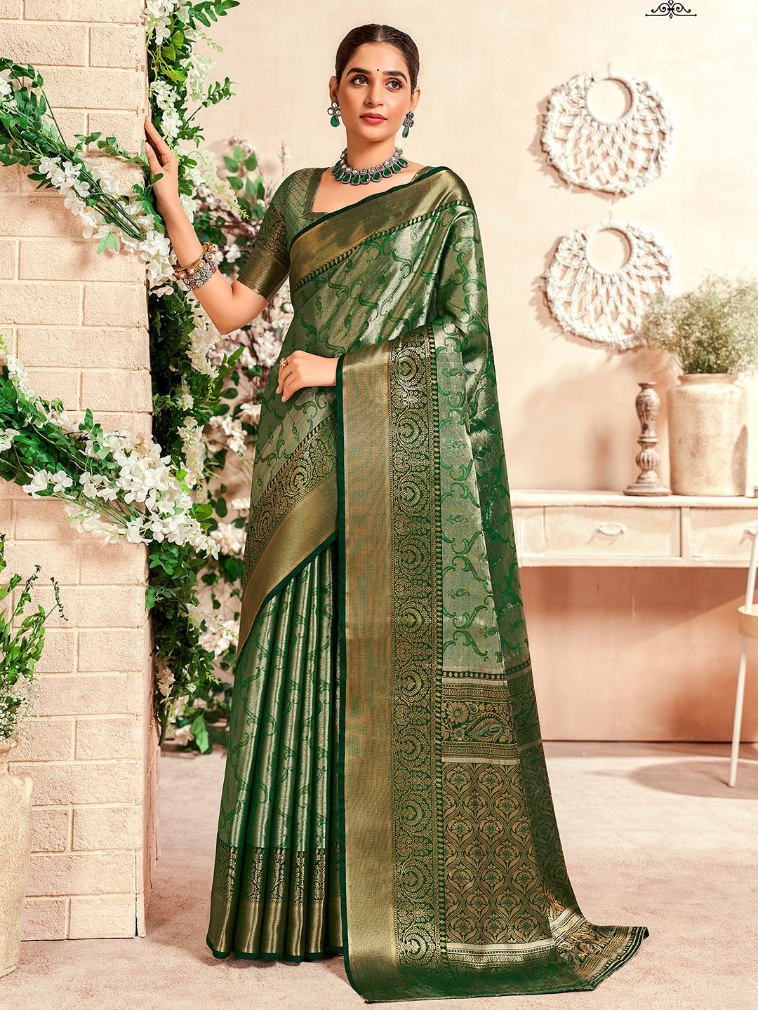 

Satrani Woven Design Zari Pure Georgette Banarasi Saree, Green