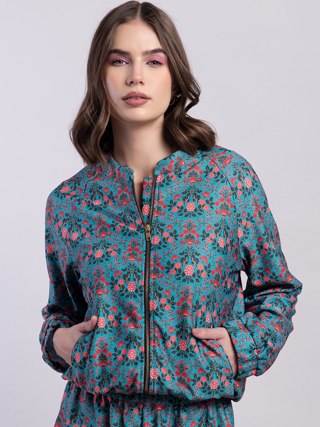 

FabAlley Floral Printed Mandarin Collar Zippered Open Front Jacket, Green