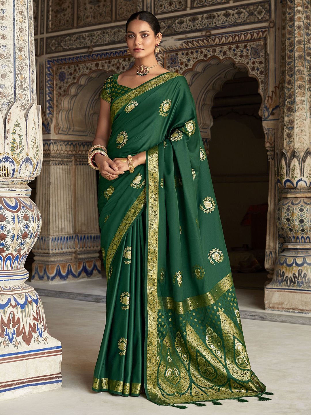 

Mitera Woven Design Zari Banarasi Saree, Green