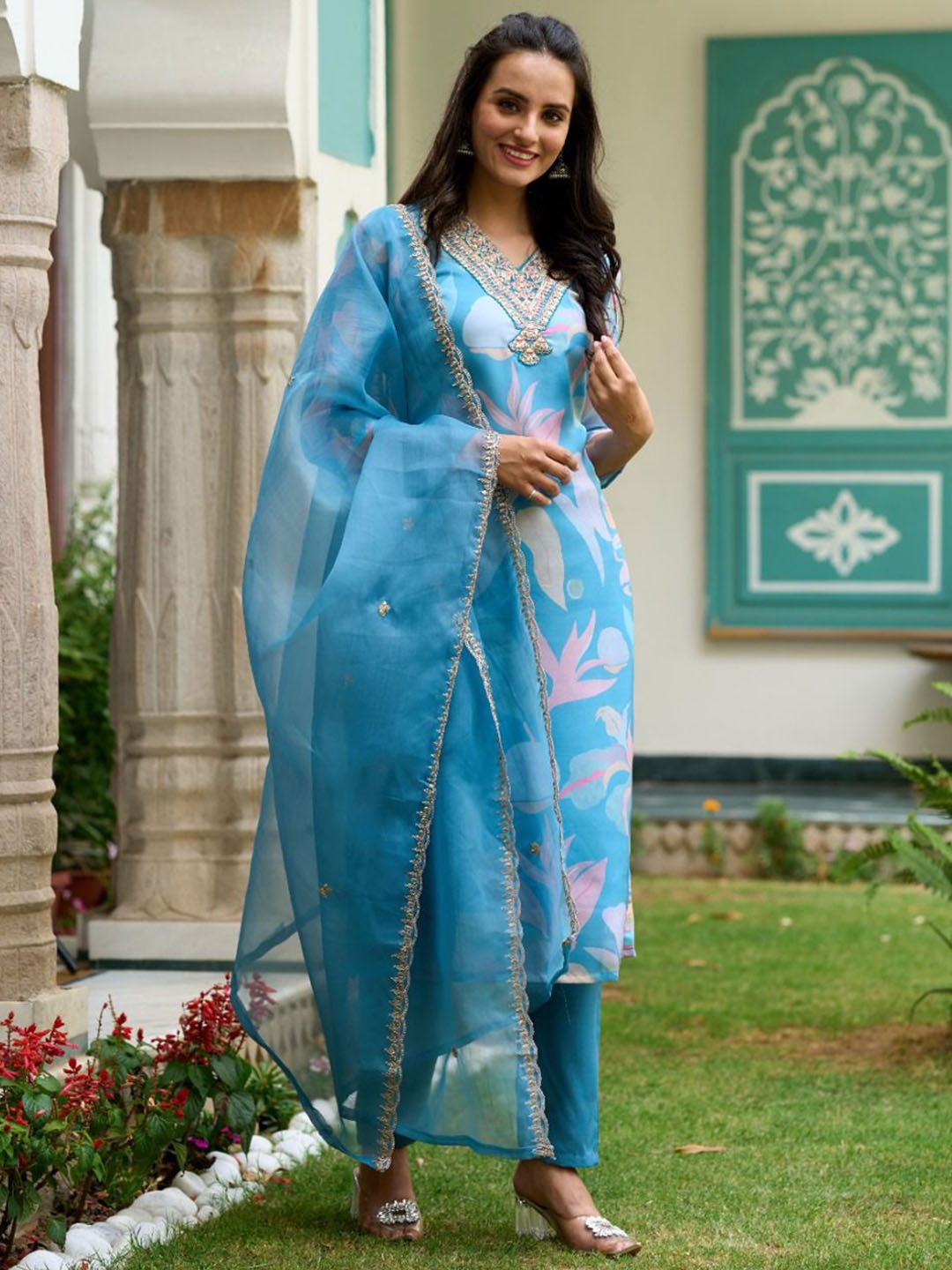 

THE52 Floral Printed V-Neck Thread Wok Straight Kurta With Trousers & Dupatta, Blue