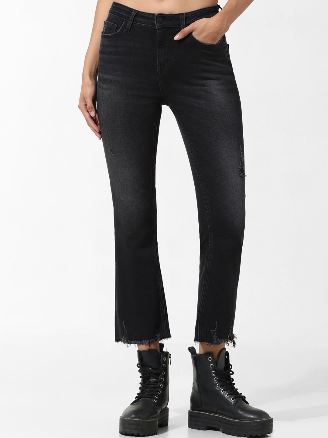 

ONLY Onlpercy Kenya Women Flared Straight Fit Low Distress Stretchable Jeans, Black