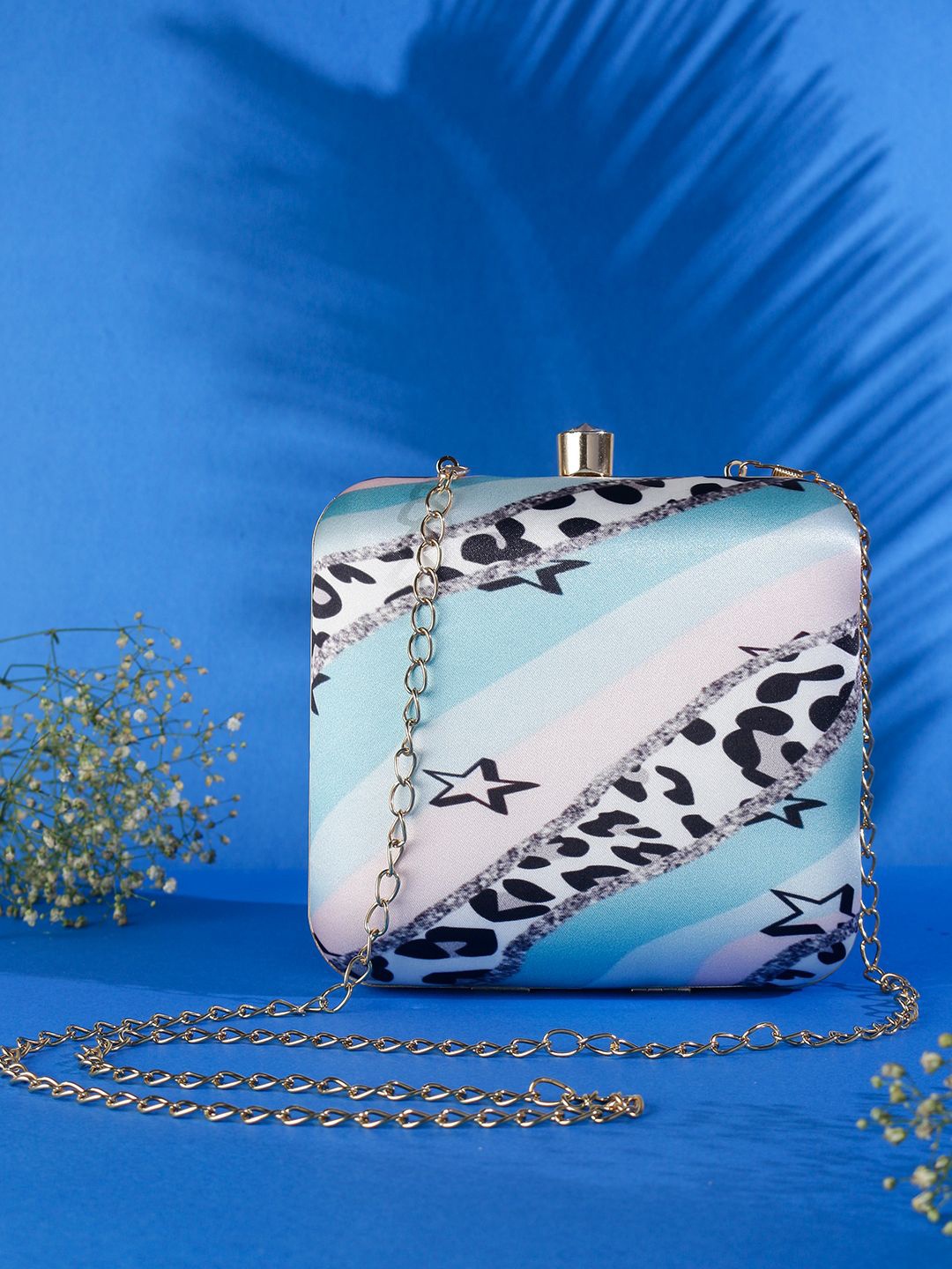 

Sangria Blue Printed Box Clutch